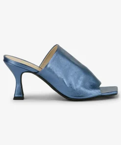 Abigail River Blue-IBANA