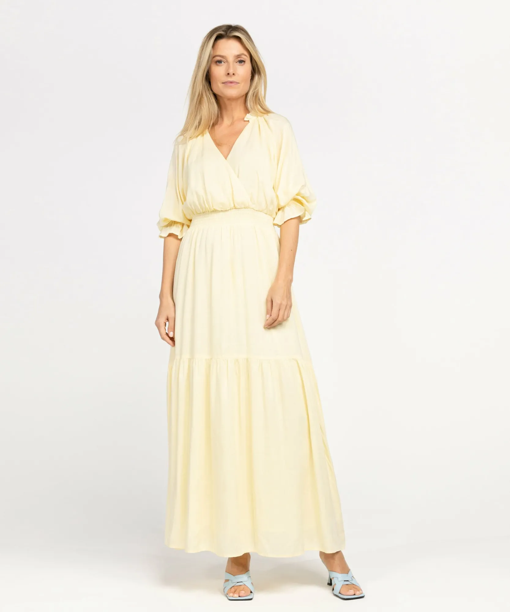 Destiny Buttery Yellow-IBANA Best