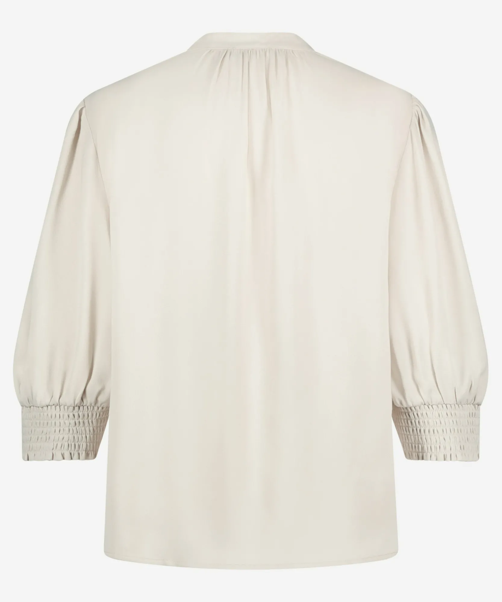 Tracer Antique White-IBANA Clearance